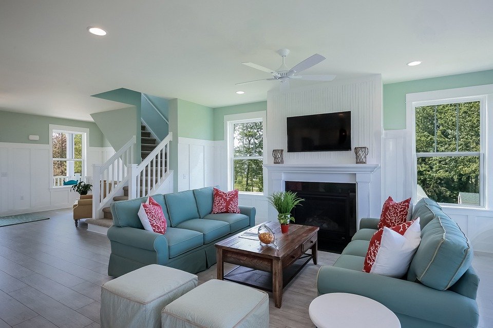Home Cleaning Services: The Benefits of Hiring a Professional